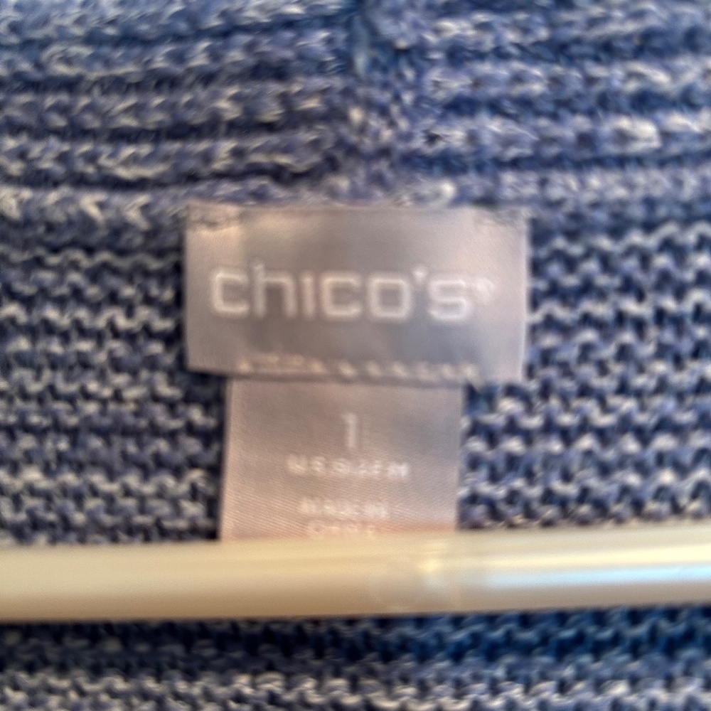 CHICO’s V-Neck Sweater. Light blue NWOT